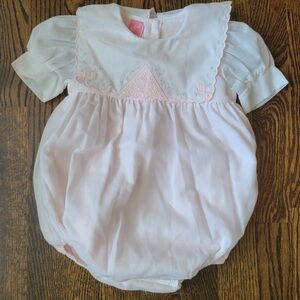 Will'Beth Embroidered One-Piece Pale Pink Bubble